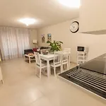 Luminoso Mareverde דירה *