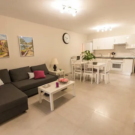 Luminoso Mareverde Адехе